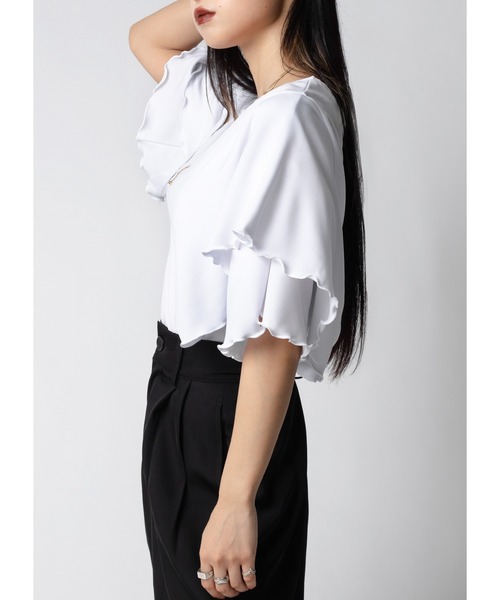 Adoon plain(アドーンプレーン)の「フリルスリーブトップス(Tシャツ/カットソー・レディース・ホワイト/ブラック/ダークブルー・FREE)」の19枚目の写真