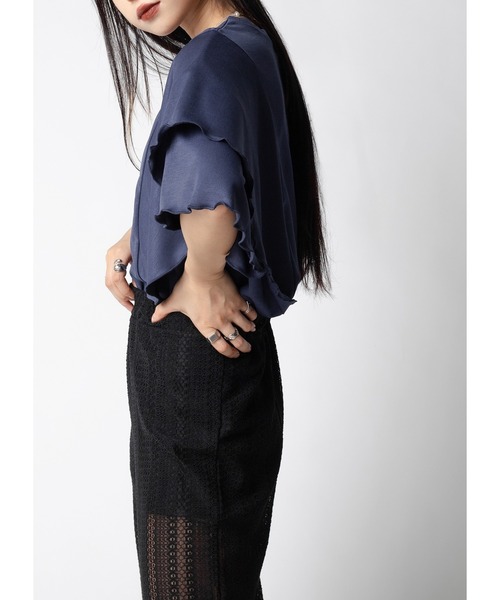 Adoon plain(アドーンプレーン)の「フリルスリーブトップス(Tシャツ/カットソー・レディース・ホワイト/ブラック/ダークブルー・FREE)」の9枚目の写真