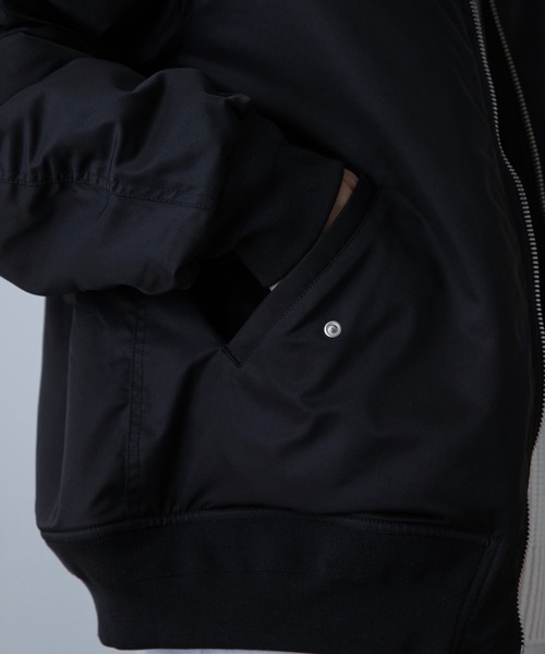 THE STANDARD(ザスタンダード)の「WEGO/リバーシブルMA-1(MA-1・メンズ・カーキ/ブラック/グレー・MEDIUM/X-LARGE/LARGE)」の12枚目の写真