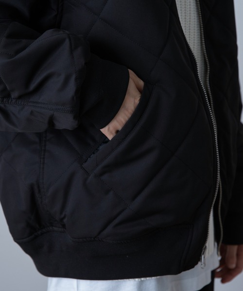 THE STANDARD(ザスタンダード)の「WEGO/リバーシブルMA-1(MA-1・メンズ・カーキ/ブラック/グレー・MEDIUM/X-LARGE/LARGE)」の14枚目の写真
