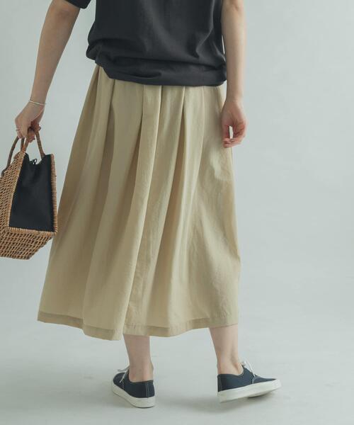 FORK&SPOON（フォークアンドスプーン）の「FORK&SPOON　タックボリュームスカート（スカート・レディース・ベージュ/パープル/グリーン系その他・1/2）」の4枚目の写真