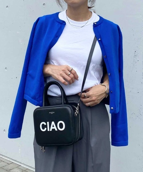 feepur（フェピュール）の「【ハンドウォッシャブル】ライトウェイトコンパクトカーディガン（カーディガン/ボレロ・レディース・ブラック/ブラウン/レッド/オフホワイト/ピンク/ブルー/グリーン・MEDIUM）」の6枚目の写真