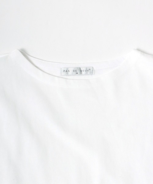 Salong hameu(サロン ハミュー)の「ゆるシルエット ボートネックロンT/無地・ボーダー/長袖プルオーバー(Tシャツ/カットソー・レディース・ブラック/キャメル/ホワイト/ライトパープル/ネイビー/ホワイト×ブラック/ネイビー×ホワイト/ホワイト×パープル/ホワイト×グリーン・M/L)」の19枚目の写真