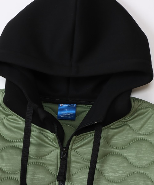 Champion(チャンピオン)の「【Champion/チャンピオン】メンズ スポーツ ジップフーデッドジャケット(その他アウター・メンズ・オリーブ/ブラック/ベージュ・X-LARGE/LARGE)」の19枚目の写真