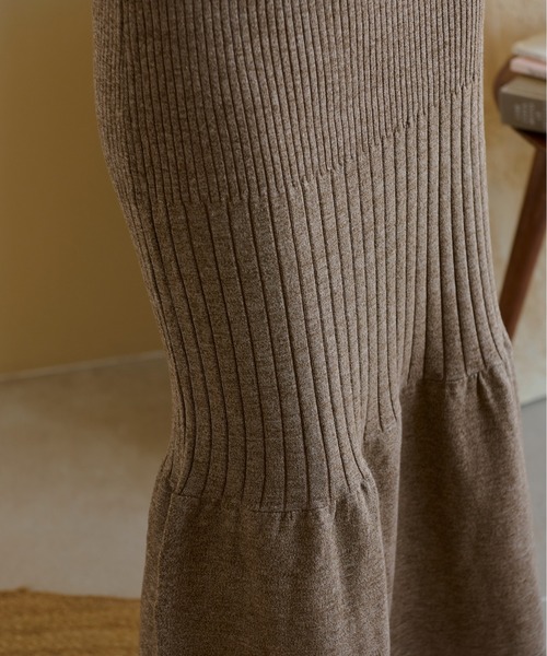 Ambre Neige（アンブルネージュ）の「リブニットマーメイドスカート／WEB/EC限定商品（スカート・レディース・ダークブラウン/アイボリー・SMALL/MEDIUM）」の10枚目の写真