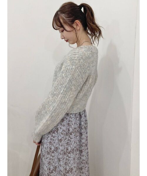 dazzlin（ダズリン）の「コットンキャンディクロップドニットトップス（ニット/セーター・レディース・ベージュ/パープル/レッド/ブルー/グリーン・FREE）」の17枚目の写真