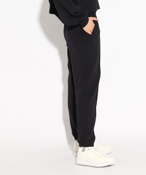 PINK-latte(ピンクラテ)の「◆【セットアップで着用可】ワンポイントロゴスウェットパンツ(その他パンツ・キッズ・ライトグレー/ダークグリーン/ブラック・15 /14/16)」の11枚目の写真