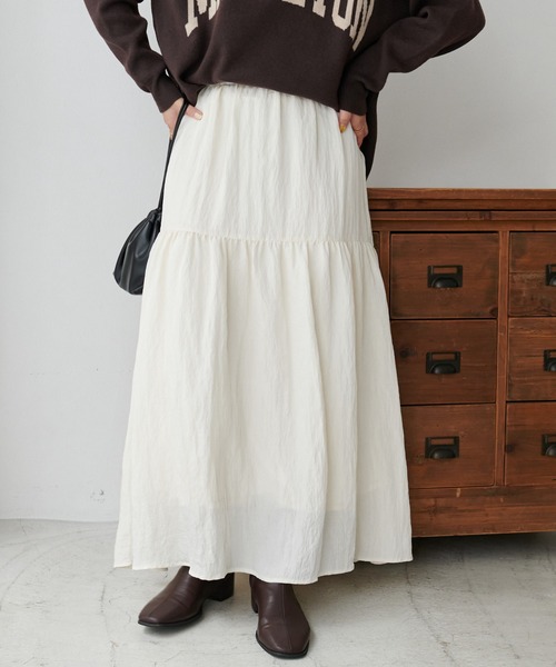 DISCOAT（ディスコート）の「WEB限定サテンワッシャーティアードスカート（スカート・レディース・ブラック/オフホワイト・FREE）」の7枚目の写真