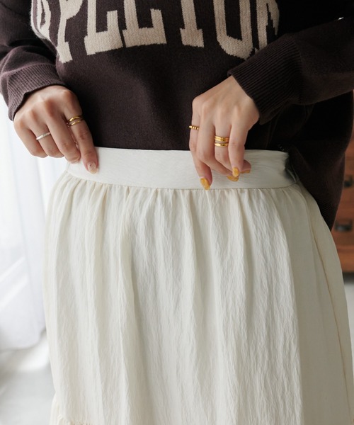 DISCOAT（ディスコート）の「WEB限定サテンワッシャーティアードスカート（スカート・レディース・ブラック/オフホワイト・FREE）」の9枚目の写真
