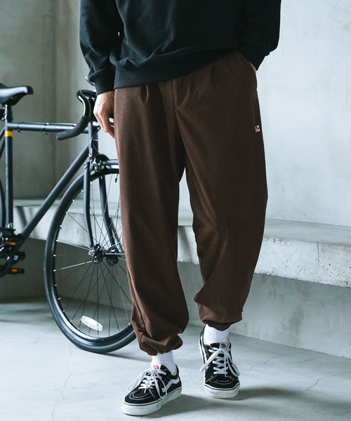 CHARI&CO（チャリアンドコー）の「【CHARI&CO safe ride】コーデュロイパンツ（その他パンツ・メンズ・ネイビー/ダークブラウン・LARGE/MEDIUM）」の2枚目の写真