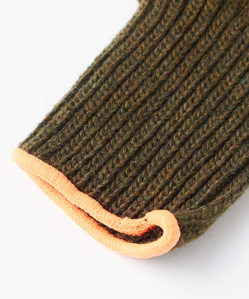 WHIMSIC（ウィムジック）の「【UNISEX】ストリングニットグローブ フルフィンガー（手袋・メンズ・グレー/チャコールグレー/オリーブ/パープル/ベージュ・FREE）」の6枚目の写真