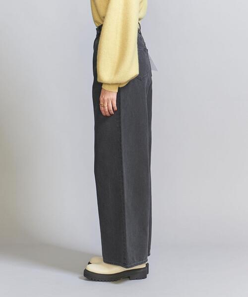 BEAUTY&YOUTH UNITED ARROWS（ビューティーアンドユースユナイテッドアローズ）の「タックフレア デニムパンツ -ウォッシャブル-（デニムパンツ・レディース・ブラック/コバルトブルー・S/M）」の7枚目の写真