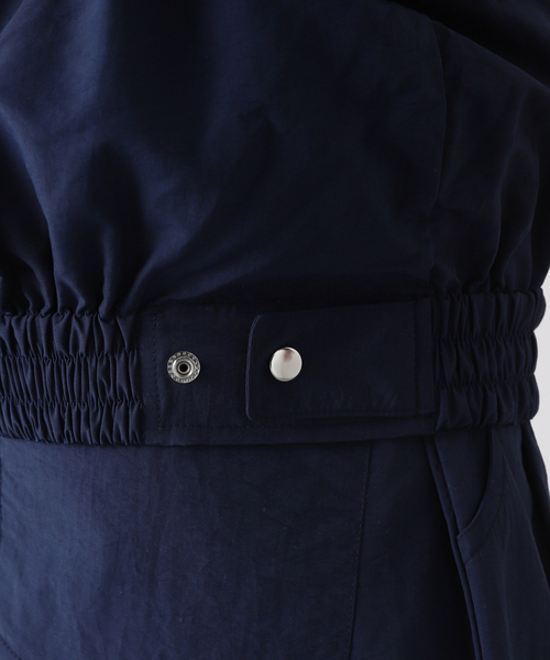 JOURNAL STANDARD（ジャーナルスタンダード）の「【DRESS×JOURNAL STANDARD】別注 JUMBO NYLON JUMPER（ブルゾン・メンズ・チャコールグレー/ネイビー・FREE）」の16枚目の写真