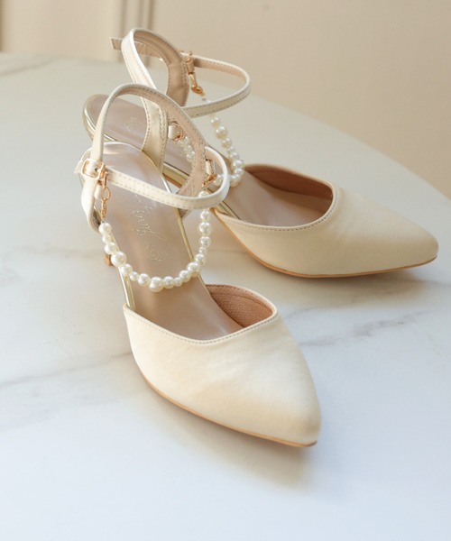 jurer（ジュレ）の「2WAYサテンパールストラップパンプス（パンプス・レディース・ブラック/シルバー/ベージュ・S/M/L/LL）」の22枚目の写真