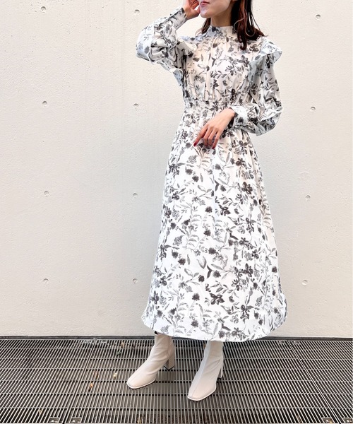 極美品♡ ガニー クレープ ラッフル 花柄プリントワンピース 極美品♡ ガニー クレープ ラッフル 花柄プリントワンピース