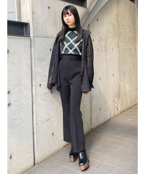 MURUA(ムルーア)の「シアーシャイニーボリュームシャツ(シャツ/ブラウス・レディース・ホワイト/グレー/ブラック/ピンク/ブルー/ブラウン・FREE)」の9枚目の写真