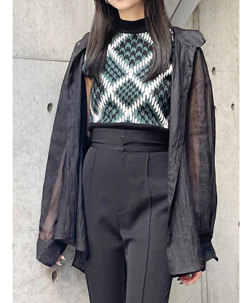 MURUA(ムルーア)の「シアーシャイニーボリュームシャツ(シャツ/ブラウス・レディース・ホワイト/グレー/ブラック/ピンク/ブルー/ブラウン・FREE)」の3枚目の写真