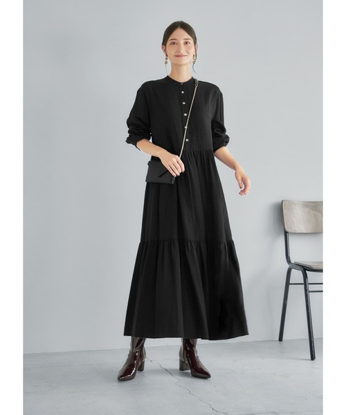 STYLE DELI(スタイルデリ)の「【LUXE】シボ生地ティアードワンピース(ワンピース・レディース・ブラック/サンドベージュ・01/02)」の2枚目の写真
