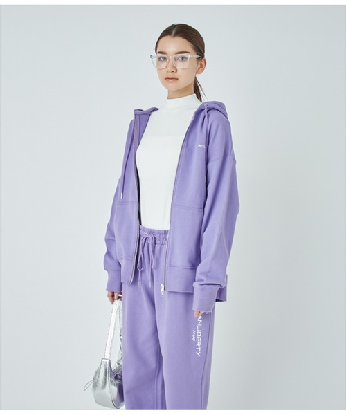 ANLIBERTY ANAP(アンリバティアナップ)の「ANLIBERTYベーシックロゴスウェットジップフーディー【ユニセックス】(パーカー・レディース・グレー/ブラック/ラベンダー・S/M)」の22枚目の写真