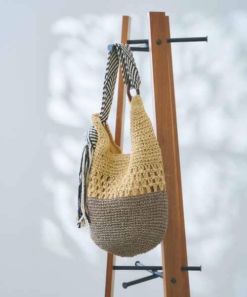 Chez toi（シェトワ）の「メッシュテープハンドルワンショルBAG（ショルダーバッグ・レディース・ブルー/ベージュ/ブラック・FREE）」の14枚目の写真