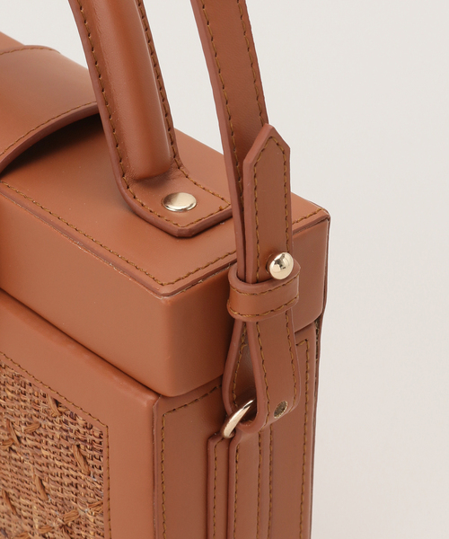 IENA（イエナ）の「【DOUM】スクエアBAG（ショルダーバッグ）」 - WEAR 