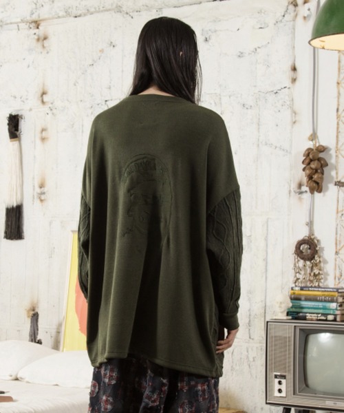 STOF(ストフ)の「STOF/ストフ/Queen Save The Woven Pullover(スウェット・メンズ・ブラック/カーキ・MEDIUM/SMALL)」の4枚目の写真