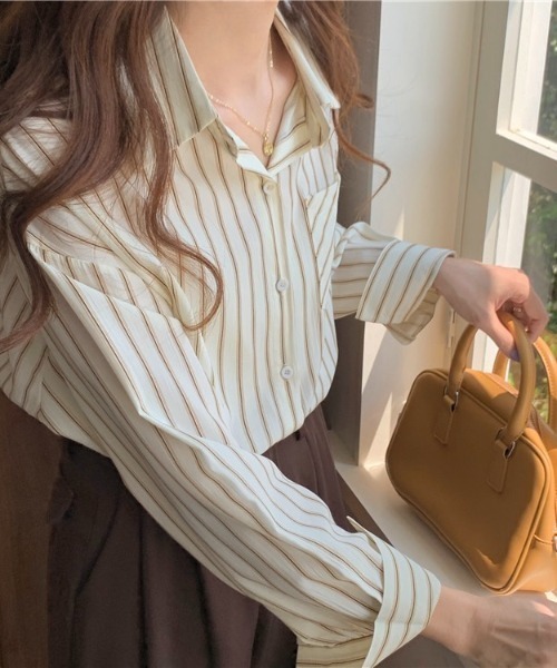 LADY LIKE(レディライク)の「マルチストライプレギュラーシャツ(シャツ/ブラウス・レディース・ホワイト/グリーン/ベージュ・M)」の4枚目の写真