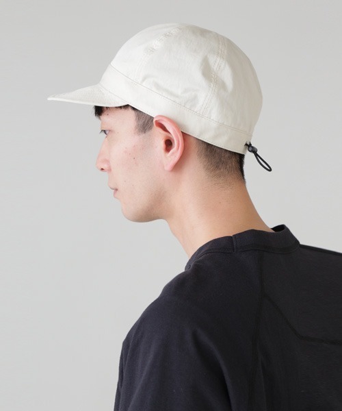 【美品】 MHL. LIGHTWEIGHT COTTON NYLON MHL.（エムエイチエル）の「LIGHTWEIGHT COTTON NYLON（その他