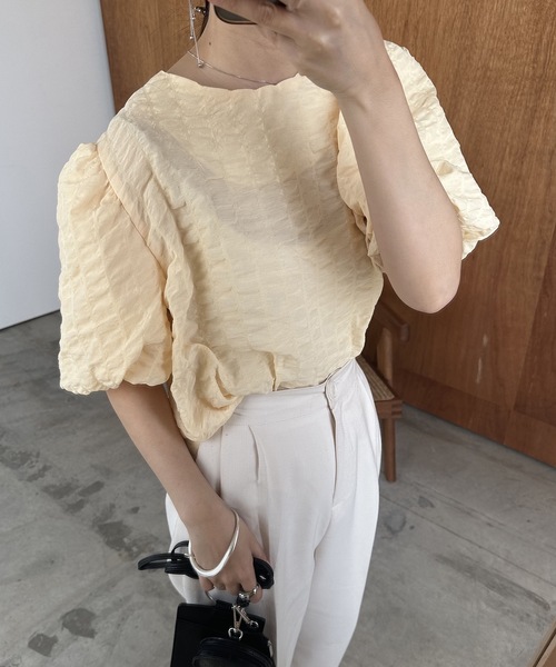 I_am（アイアム）の「ripple puff sleeve tops（Tシャツ/カットソー・レディース・イエロー/ホワイト/ブラック・FREE）」の3枚目の写真