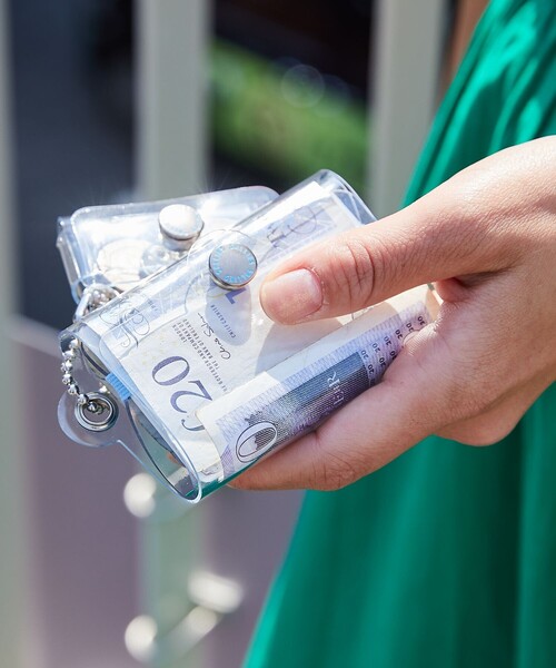 SALLIES(サリーズ)の「SALLIES/サリーズ Pocket Pal ミニマル ウォレット(財布・メンズ・オレンジ/イエロー/その他/ブラック/ブルー・ONE SIZE)」の5枚目の写真