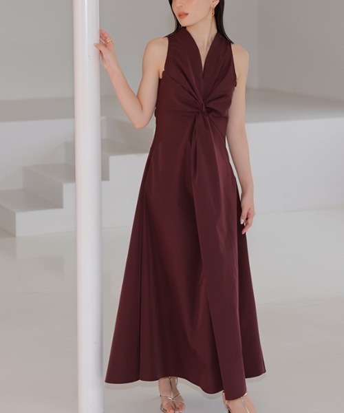 anuans（アニュアンス）の「ツイストデザインワンピース（ワンピース  