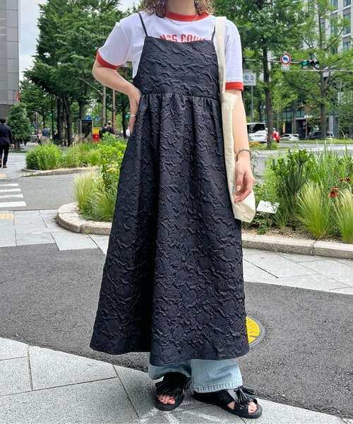 CPCM（シーピーシーエム）の「大柄エンボスギャザー切替キャミ