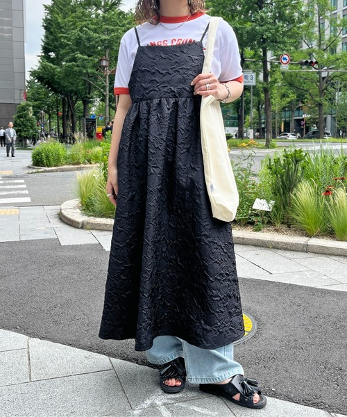 CPCM（シーピーシーエム）の「大柄エンボスギャザー切替キャミ