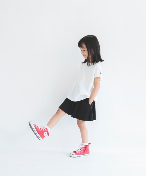 BRANSHES（ブランシェス）の「【WEB限定】1分丈無地スカッツ（スカート・キッズ・コバルトブルー/ピンク/ブラック・100/140/130/120/110/90）」の4枚目の写真