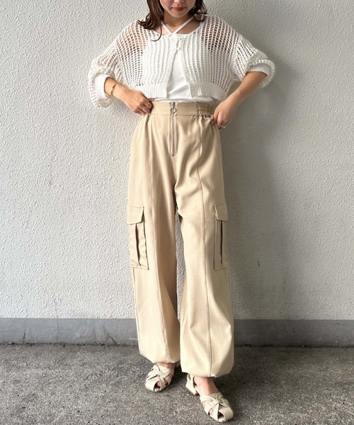 archives（アルシーヴ）の「メッシュニットカーデ×カップ付キャミＳＥＴ（ニット/セーター・レディース・ブラック/ブルーグレー/ピンクベージュ/オフホワイト・MEDIUM）」の18枚目の写真