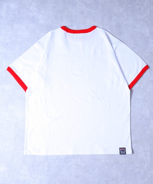 sanrio(サンリオ)の「VISION STREET WEAR×HELLO KITTY コラボ ハローキティプリント半袖Tシャツ(Tシャツ/カットソー・レディース・ブラック/ブラック系その他2/イエロー系その他/ブラック系その他/ホワイト系その他2/レッド/ホワイト/ホワイト系その他/レッド系その他/ホワイト系その他3/イエロー・M/L)」の22枚目の写真
