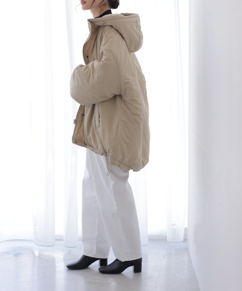 frames RAY CASSIN(フレームスレイカズン)の「モンスターパーカー(ダウンジャケット/コート・レディース・ベージュ/ブラック・FREE)」の17枚目の写真