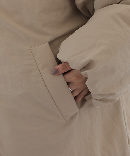 frames RAY CASSIN(フレームスレイカズン)の「モンスターパーカー(ダウンジャケット/コート・レディース・ベージュ/ブラック・FREE)」の5枚目の写真