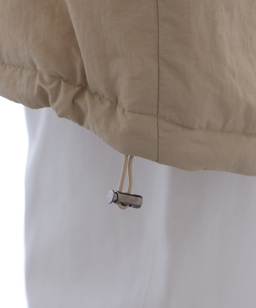 frames RAY CASSIN(フレームスレイカズン)の「モンスターパーカー(ダウンジャケット/コート・レディース・ベージュ/ブラック・FREE)」の12枚目の写真