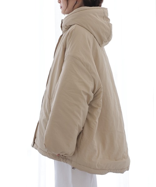 frames RAY CASSIN(フレームスレイカズン)の「モンスターパーカー(ダウンジャケット/コート・レディース・ベージュ/ブラック・FREE)」の11枚目の写真