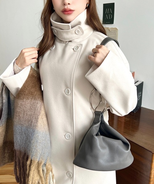 moment+（モーメントプラス）の「フェイクレザー 2WAYリングハンドルバッグ（ショルダーバッグ・レディース・チャコールグレー/ブラック/ベージュ/ブラウン/ピンクベージュ・FREE）」の3枚目の写真