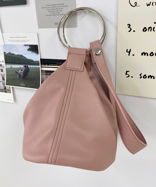 moment+（モーメントプラス）の「フェイクレザー 2WAYリングハンドルバッグ（ショルダーバッグ・レディース・チャコールグレー/ブラック/ベージュ/ブラウン/ピンクベージュ・FREE）」の12枚目の写真