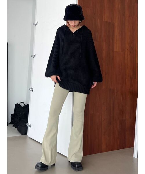 EMODA（エモダ）の「ストレッチリブパンツ（その他パンツ・レディース・グリーン/ブラウン/ブラック・SMALL/MEDIUM）」の15枚目の写真