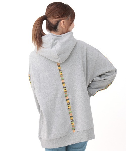 チチカカ（チチカカ）の「ジャカードスウェットプルパーカー（パーカー・レディース・アイボリー/グレー/ブラック・FREE）」の15枚目の写真