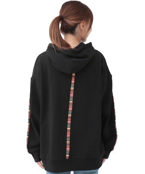 チチカカ（チチカカ）の「ジャカードスウェットプルパーカー（パーカー・レディース・アイボリー/グレー/ブラック・FREE）」の14枚目の写真