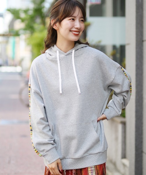 チチカカ（チチカカ）の「ジャカードスウェットプルパーカー（パーカー・レディース・アイボリー/グレー/ブラック・FREE）」の7枚目の写真