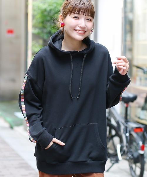 チチカカ（チチカカ）の「ジャカードスウェットプルパーカー（パーカー・レディース・アイボリー/グレー/ブラック・FREE）」の5枚目の写真