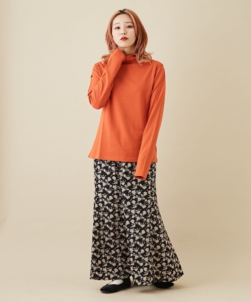 CUBE SUGAR（キューブシュガー）の「花柄プリントイージーマーメイドスカート（スカート・レディース・ブラック/ネイビー/ブラウン・M）」の5枚目の写真