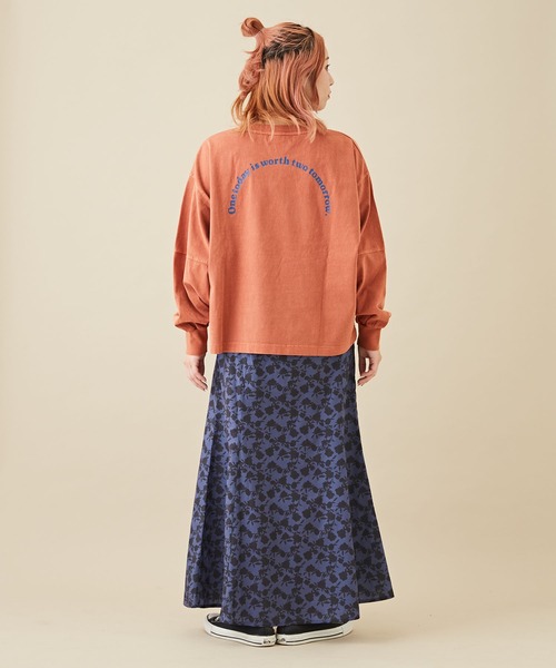 CUBE SUGAR（キューブシュガー）の「花柄プリントイージーマーメイドスカート（スカート・レディース・ブラック/ネイビー/ブラウン・M）」の15枚目の写真