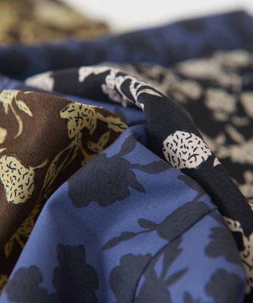 CUBE SUGAR（キューブシュガー）の「花柄プリントイージーマーメイドスカート（スカート・レディース・ブラック/ネイビー/ブラウン・M）」の21枚目の写真